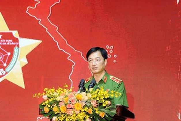 Trung tướng Nguyễn Duy Ngọc, Thứ trưởng Bộ Công an báo cáo tại hội nghị