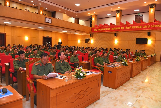 Các đại biểu tham dự Hội nghị.