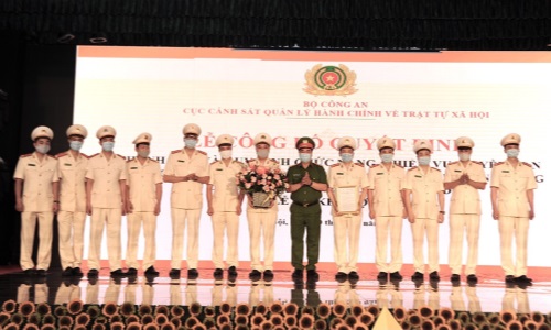 Ra mắt trung tâm nghiên cứu, ứng dụng dữ liệu dân cư, căn cước công dân