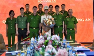 Công bố Quyết định bổ nhiệm Phó Cục trưởng Cục Cảnh sát quản lý hành chính về trật tự xã hội