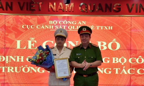 Cục Cảnh sát quản lý hành chính về trật tự xã hội tổ chức lễ công bố quyết định của Bộ trưởng Bộ Công an và Cục trưởng Cục Cảnh sát quản lý hành chính về trật tự xã hội về công tác cán bộ