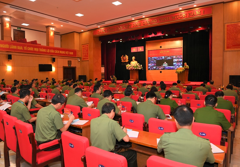 Toàn cảnh Hội nghị.