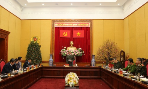 Họp Tổ công tác triển khai Đề án 06/CP tháng 01/2023