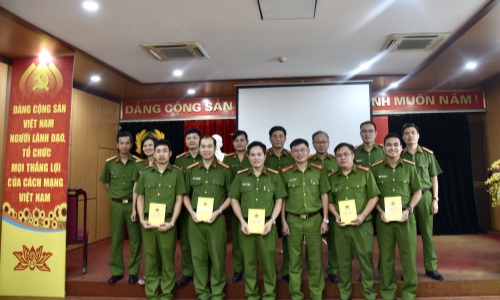 Cục Cảnh sát quản lý hành chính về trật tự xã hội tổ chức Gặp mặt cán bộ, chiến sỹ tăng cường Công an xã biên giới, trọng điểm, phức tạp về an ninh, trật tự