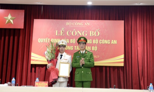 Bộ Công an tổ chức Lễ công bố các Quyết định của Bộ trưởng Bộ Công an về công tác cán bộ thuộc Cục Cảnh sát quản lý hành chính về trật tự xã hội