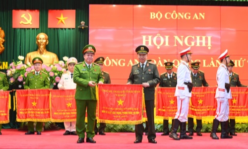 77 năm Ngày truyền thống lực lượng Cảnh sát quản lý hành chính về trật tự xã hội với những đóng góp quan trọng trong sự nghiệp xây dựng và bảo vệ Tổ quốc