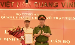 Lễ công bố Quyết định bổ nhiệm Giám đốc Trung tâm Dữ liệu quốc gia về dân cư, Cục Cảnh sát quản lý hành chính về trật tự xã hội