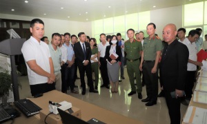 Hà Nam triển khai Mô hình “Ứng dụng CCCD gắn chip điện tử, VNeID phục vụ kiểm soát an ninh và chấm công tại doanh nghiệp”