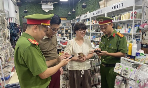 Thanh Hóa: Ghi nhận cao điểm đấu tranh với vi phạm về vũ khí, vật liệu nổ, công cụ hỗ trợ
