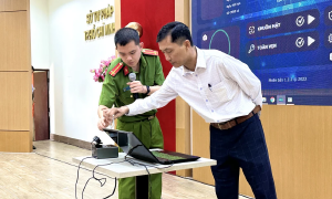 Công an TP. Hồ Chí Minh phối hợp với Sở Tư pháp thành phố tổ chức Hội nghị Tập huấn kỹ năng nhận diện giấy tờ giả trong lĩnh vực quản lý hành chính về trật tự xã hội