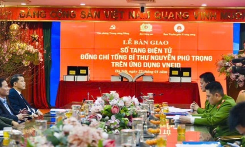 Cục Cảnh sát Quản lý hành chính về trật tự xã hội, Bộ Công an tổ chức Lễ bàn giao Sổ tang điện tử của đồng chí cố Tổng Bí thư Nguyễn Phú Trọng trên VNeID