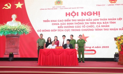 Công an Hà Nam quyết tâm hoàn thành việc thu nhận mẫu ADN của 100% thân nhân liệt sĩ đủ điều kiện trước ngày 30/4