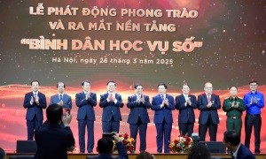 Thủ tướng chủ trì phát động phong trào và ra mắt nền tảng "Bình dân học vụ số"