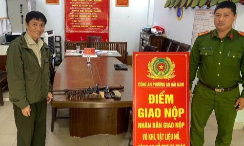 Tăng cường công tác quản lý vũ khí, vật liệu nổ, công cụ hỗ trợ phục vụ công tác bảo đảm an ninh trật tự