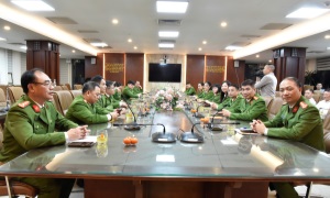 Cục Cảnh sát Quản lý hành chính về trật tự xã hội tăng cường kiểm tra, xử lý vi phạm về pháo trong đêm giao thừa