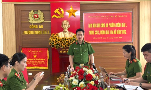 Tổ công tác Cục Cảnh sát QLHC về TTXH hướng dẫn nghiệp vụ và thực tế tại Công an tỉnh Quảng Ninh