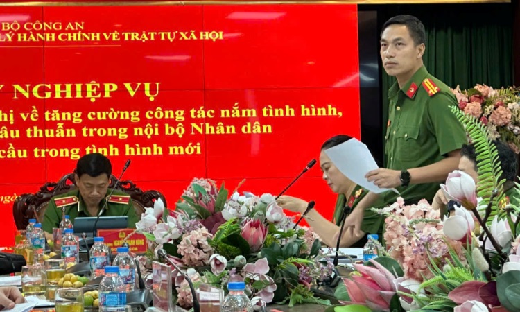 Cục Cảnh sát Quản lý hành chính về trật tự xã hội tổ chức Hội ý nghiệp vụ về tăng cường công tác nắm tình hình, tham gia giải quyết mâu thuẫn trong nội bộ Nhân dân đáp ứng yêu cầu trong tình hình mới